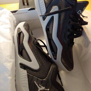 Jason Tatem 1, DZ3323 001, Men's size 9.5, Women's size 11, Black Silver Metalli